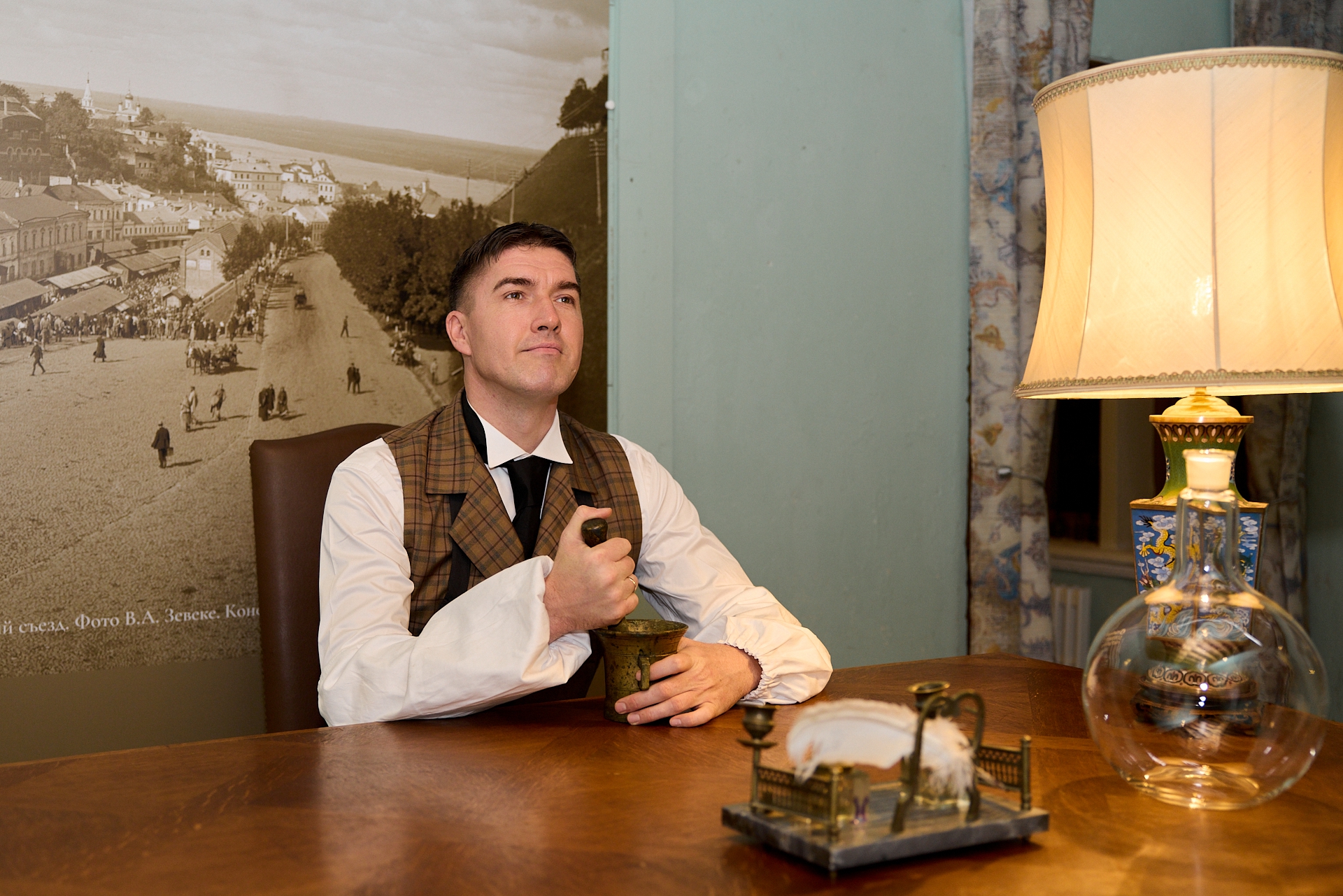 Театрализованное представление с Эвениусом с чаепитием и помадками